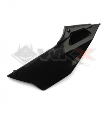 Piece Plaque arri&egrave;re YCF gauche NOIR de Pit Bike et Dirt Bike